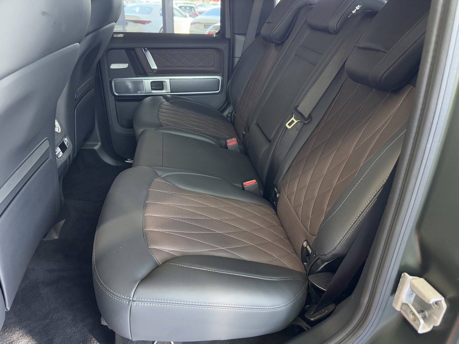 Used 2024 Mercedes-Benz G 550 image 25