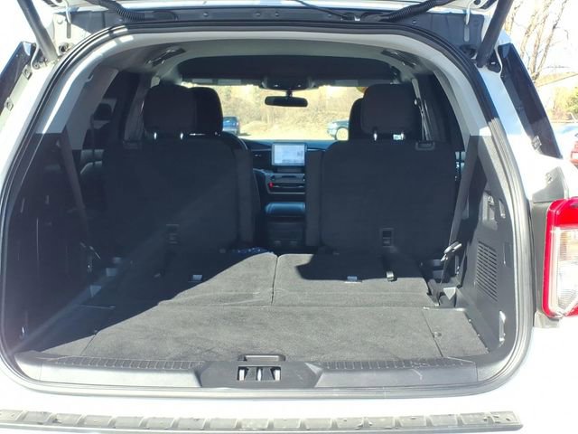 Certified 2024 Ford Explorer XLT w/ Class IV Trailer Tow Package image 7