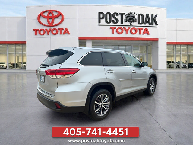Used 2019 Toyota Highlander XLE w/ Protection Package #3 AWD/4WD image 8