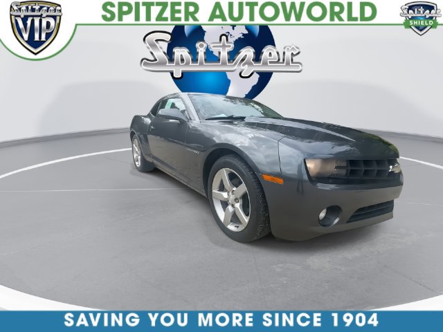 Used 2010 Chevrolet Camaro LT RWD image 3