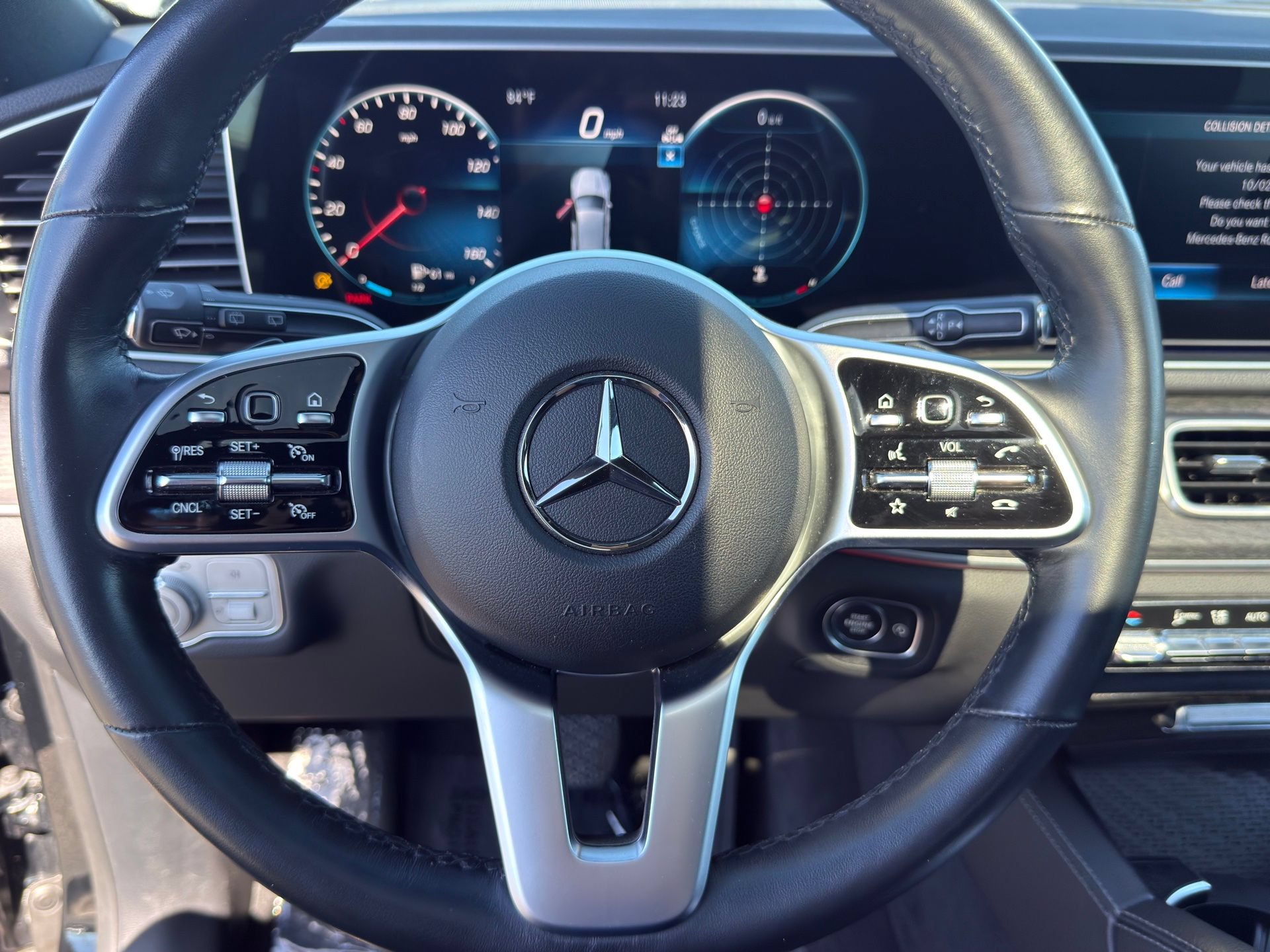 Used 2023 Mercedes-Benz GLE 350 w/ Premium Package image 18