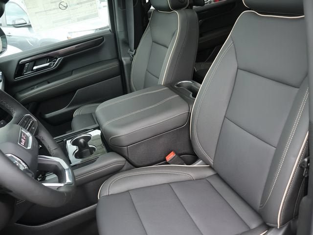 New 2026 GMC Yukon XL Elevation w/ Elevation Premium Package AWD/4WD image 27