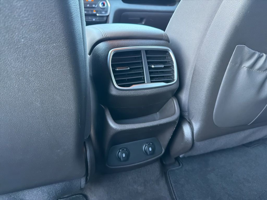 Used 2020 Hyundai Santa Fe SEL image 21