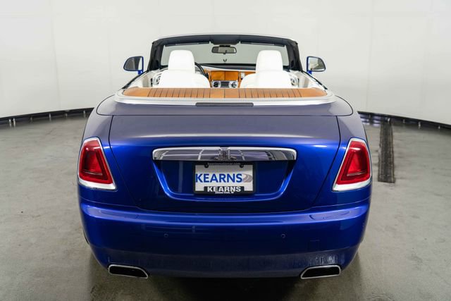Used 2017 Rolls-Royce Dawn image 7