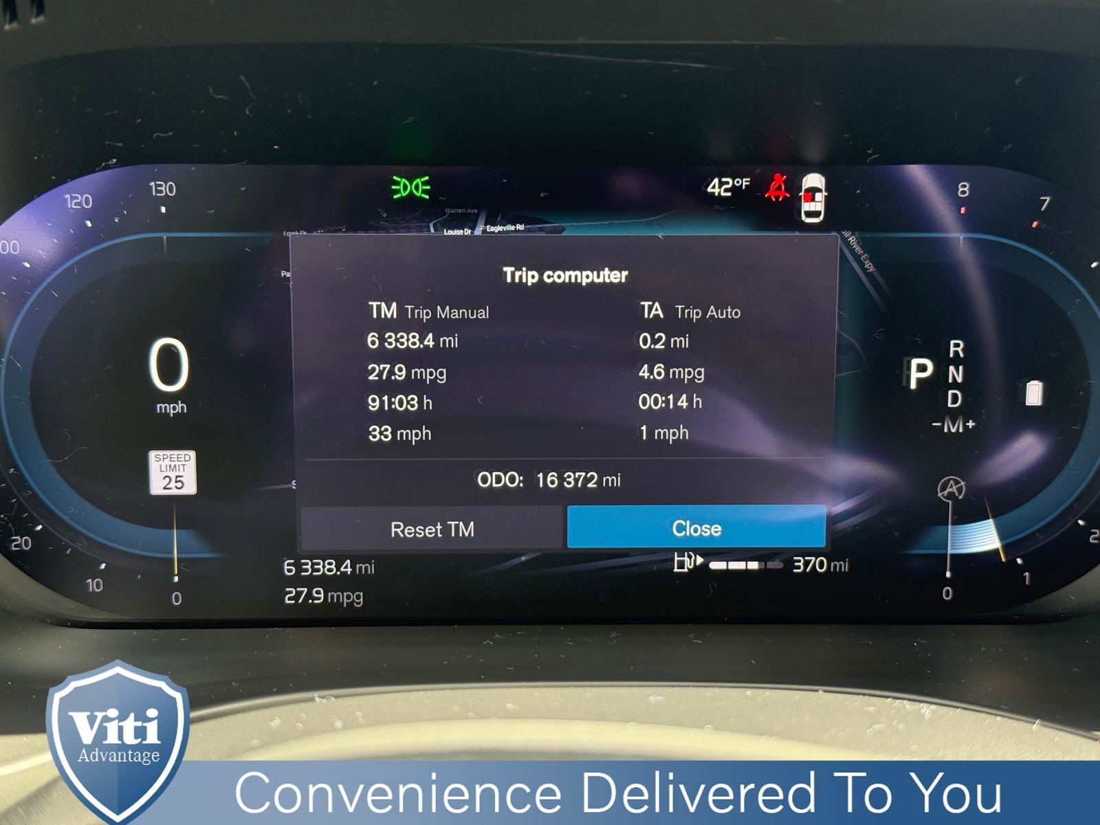 Used 2023 Volvo XC60 B5 Plus w/ Climate Package image 33