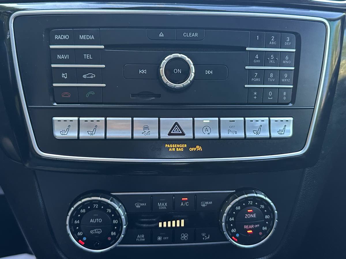 Used 2018 Mercedes-Benz GLS 550 4MATIC w/ Driver Assistance Package image 39