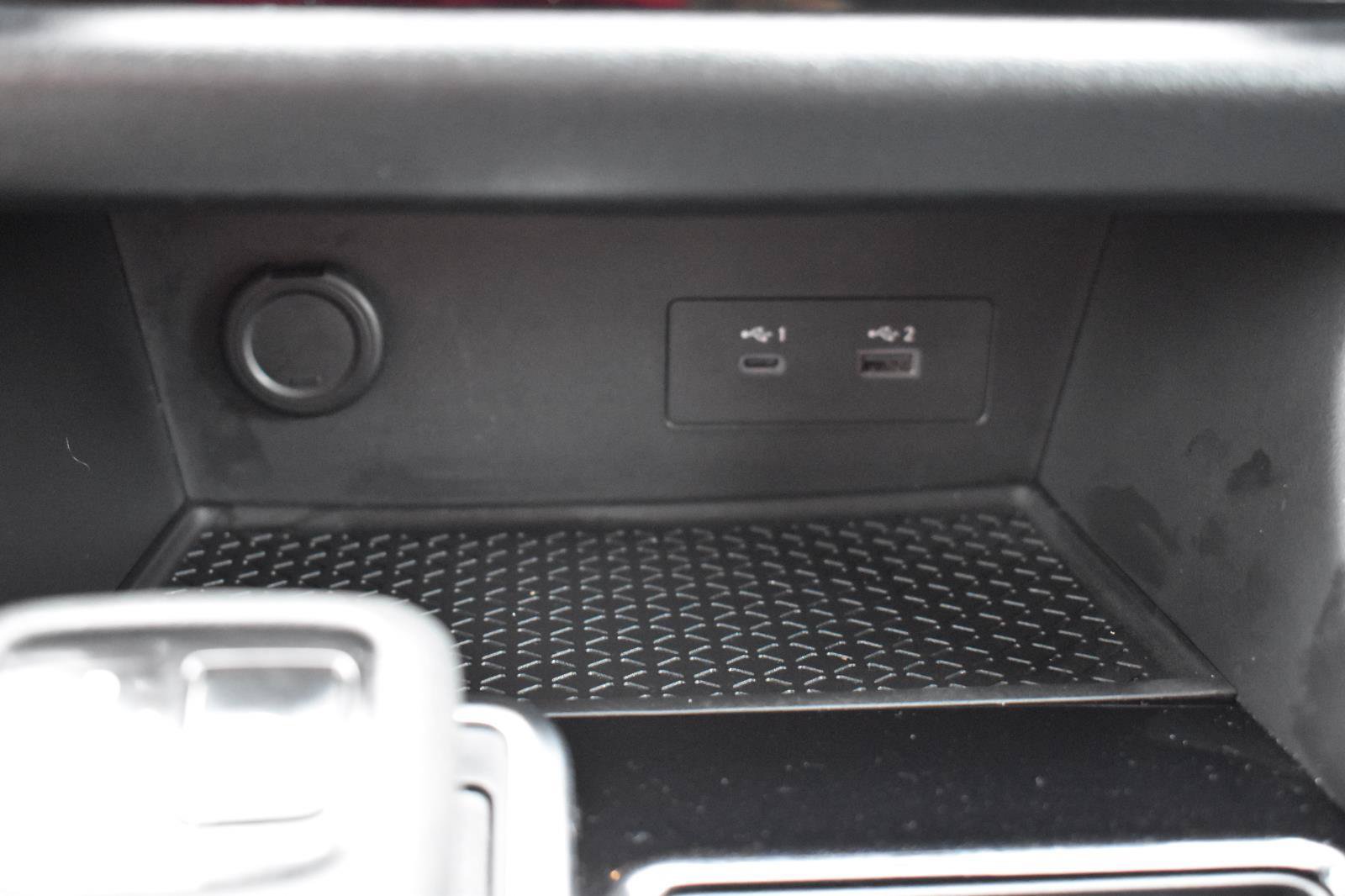 Used 2024 Nissan Pathfinder SV FWD image 41