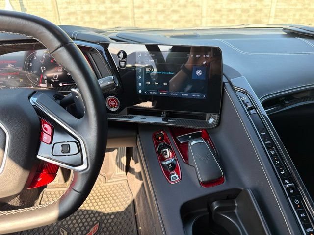 Used 2024 Chevrolet Corvette Stingray Coupe w/ Z51 Performance Package RWD image 12
