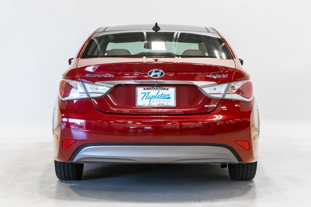 Used 2014 Hyundai Sonata Limited w/ Panoramic Sunroof Package 02 FWD image 30