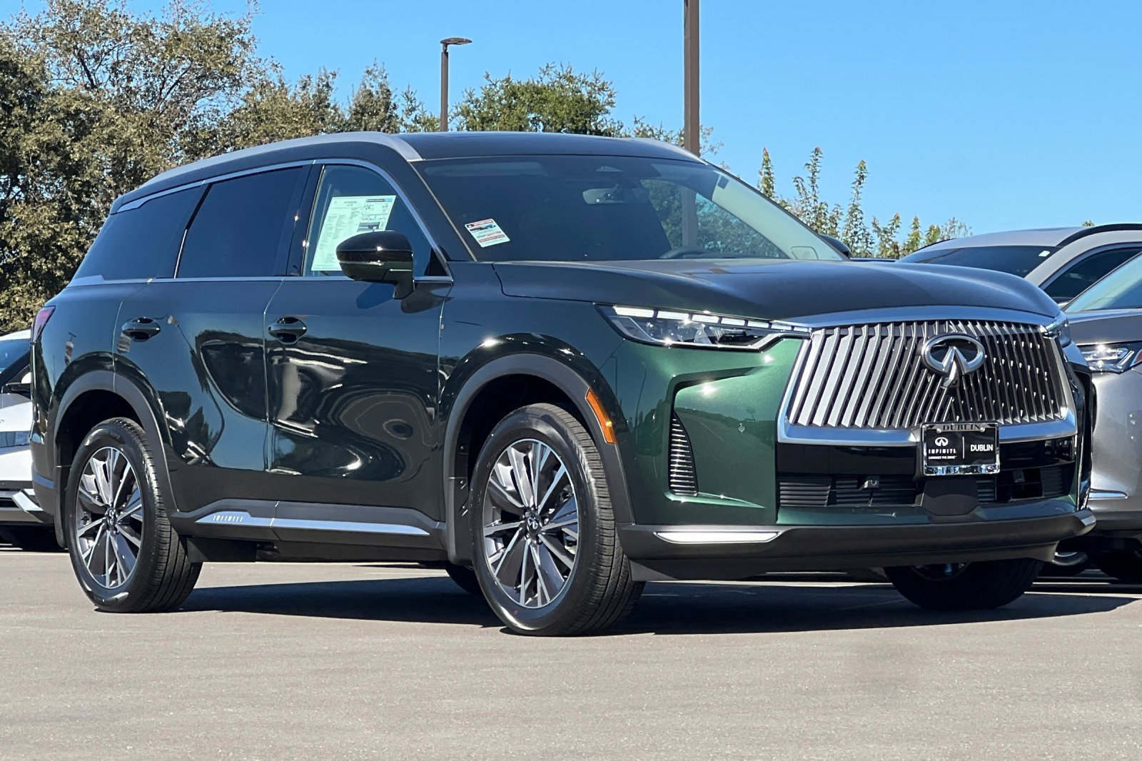 New 2026 INFINITI QX60 Luxe w/ Cargo Package image 7