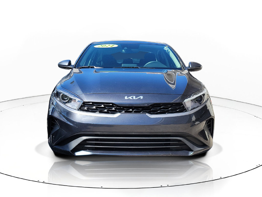 Certified 2024 Kia Forte LXS FWD image 2