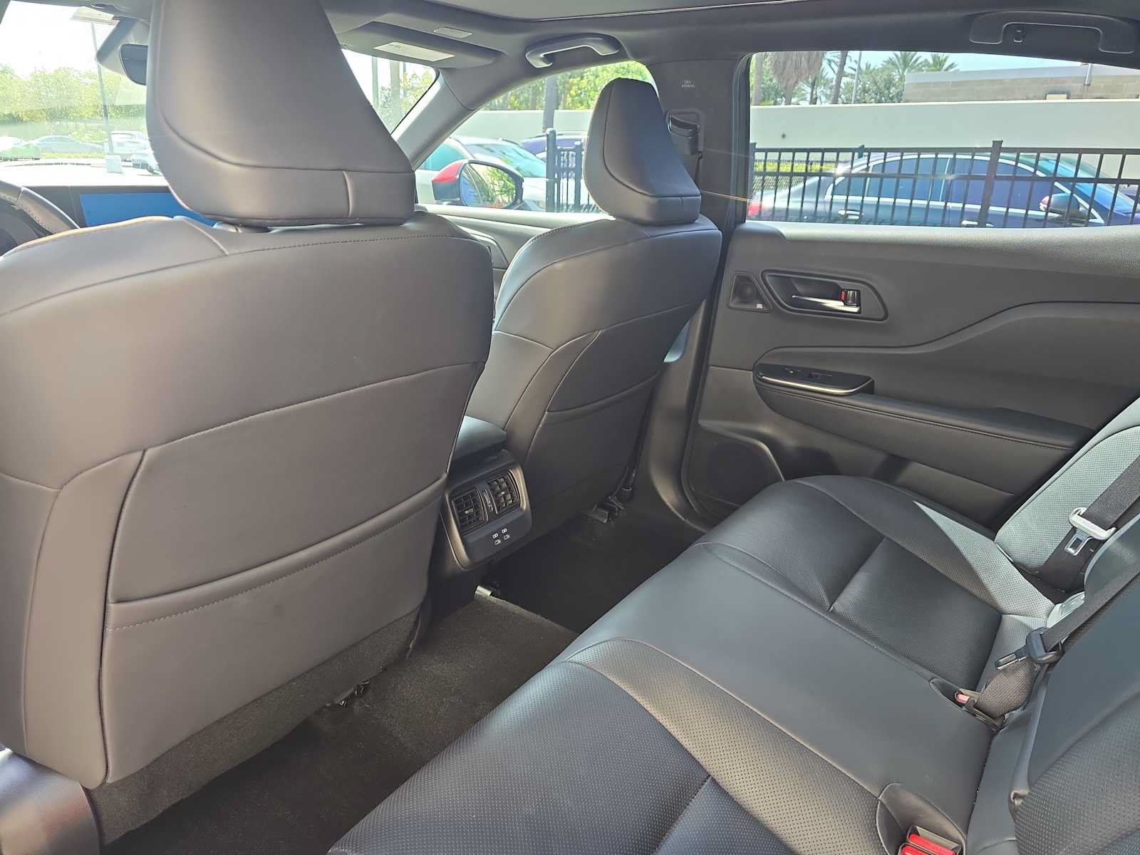 Used 2023 Toyota Crown AWD/4WD image 12