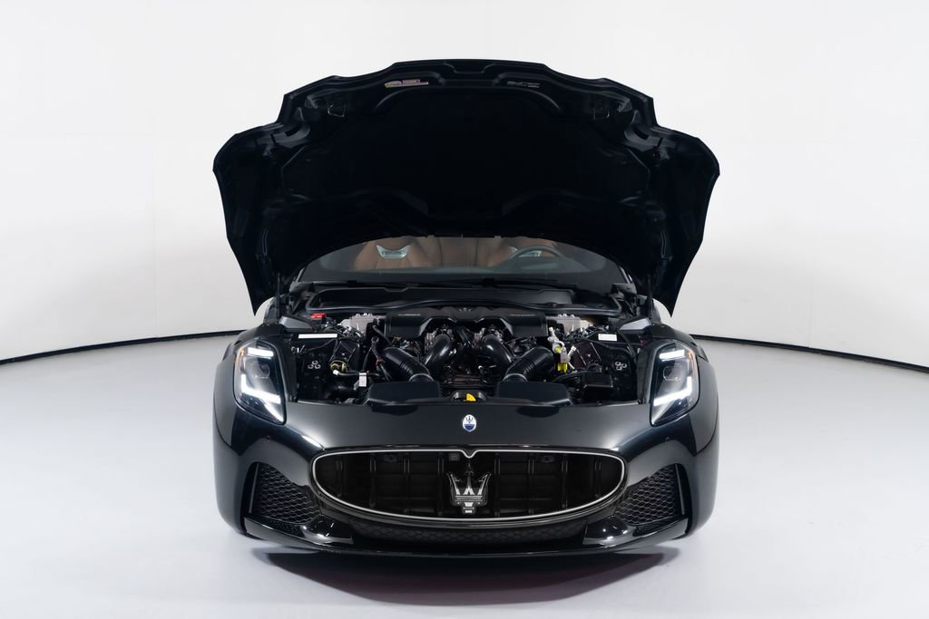 Used 2025 Maserati GranTurismo Modena AWD/4WD image 8