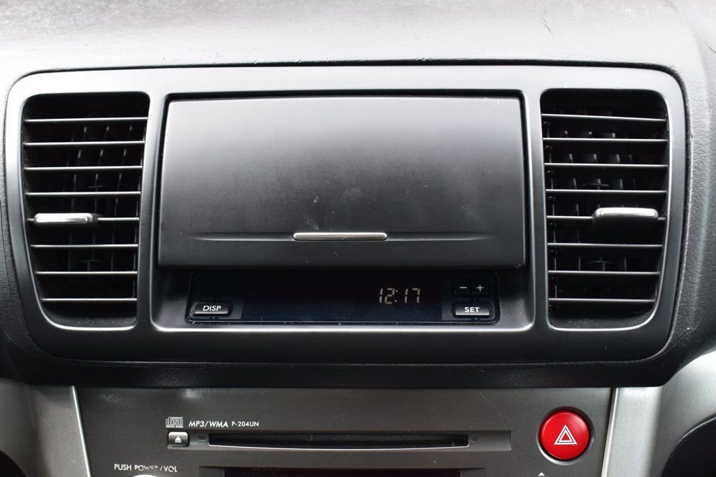 Used 2008 Subaru Outback 2.5i AWD/4WD image 32