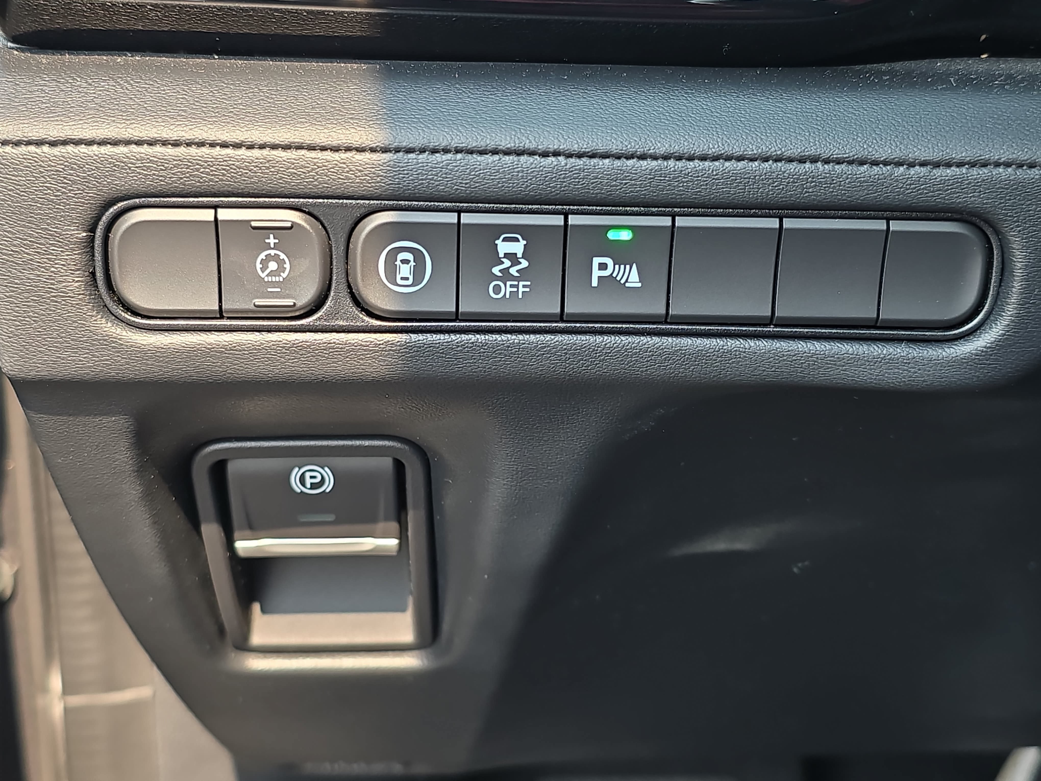Used 2023 Acura MDX SH-AWD w/ Technology Package image 26