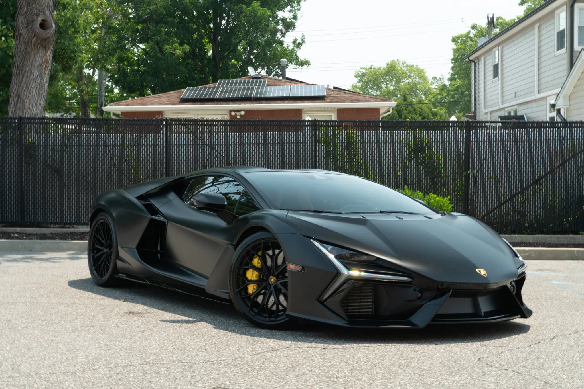Used 2024 Lamborghini Revuelto AWD/4WD image 2
