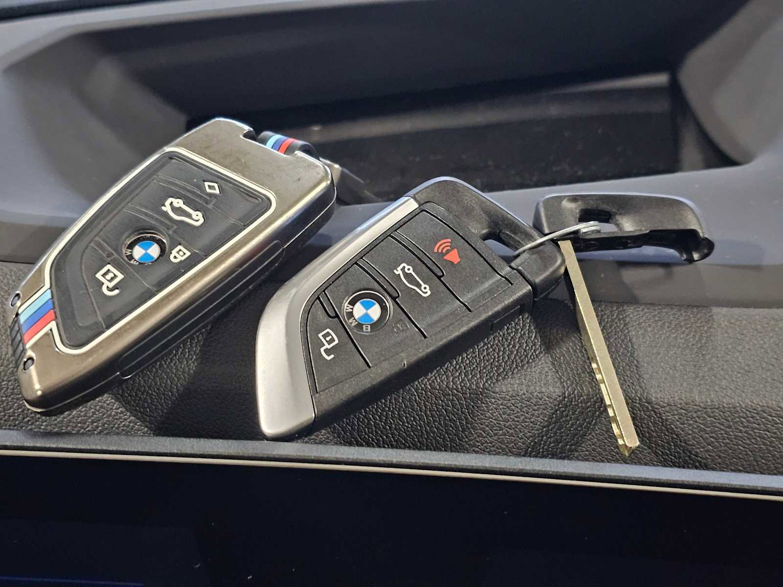 Used 2024 BMW M2 image 40