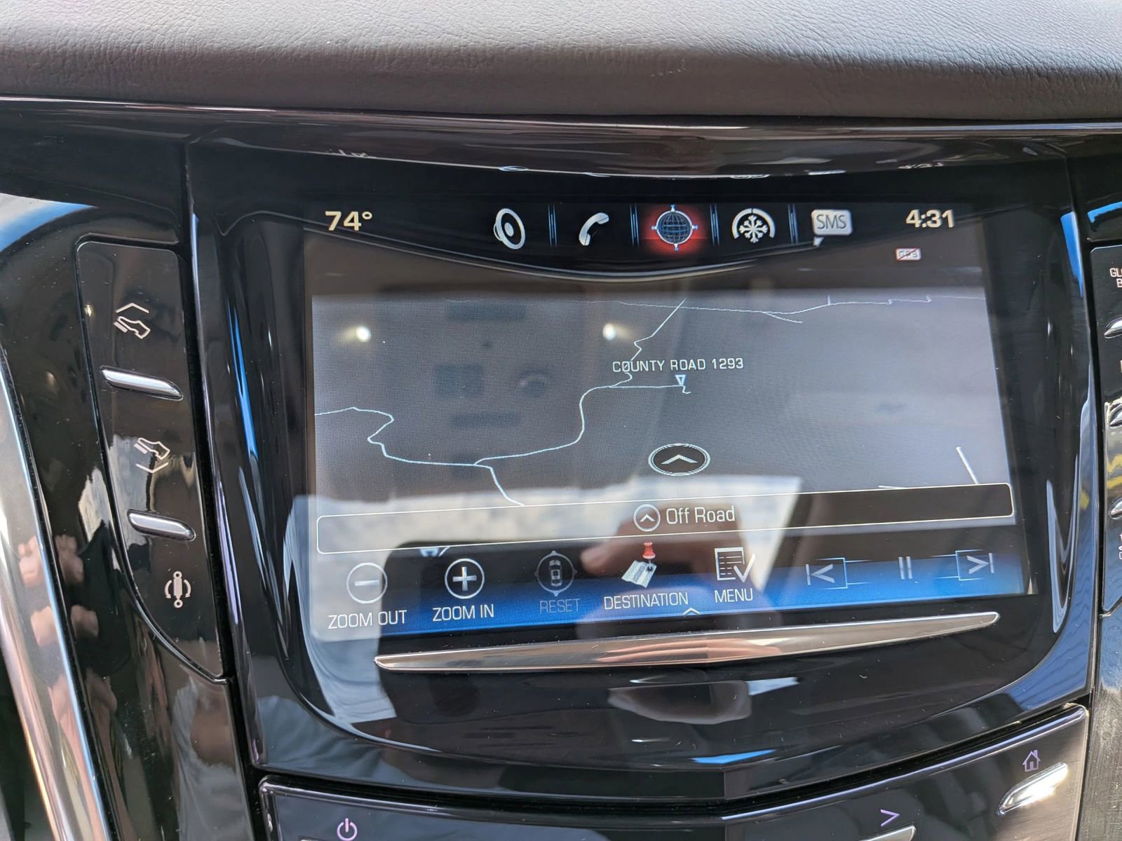 Used 2016 Cadillac Escalade ESV Luxury image 76