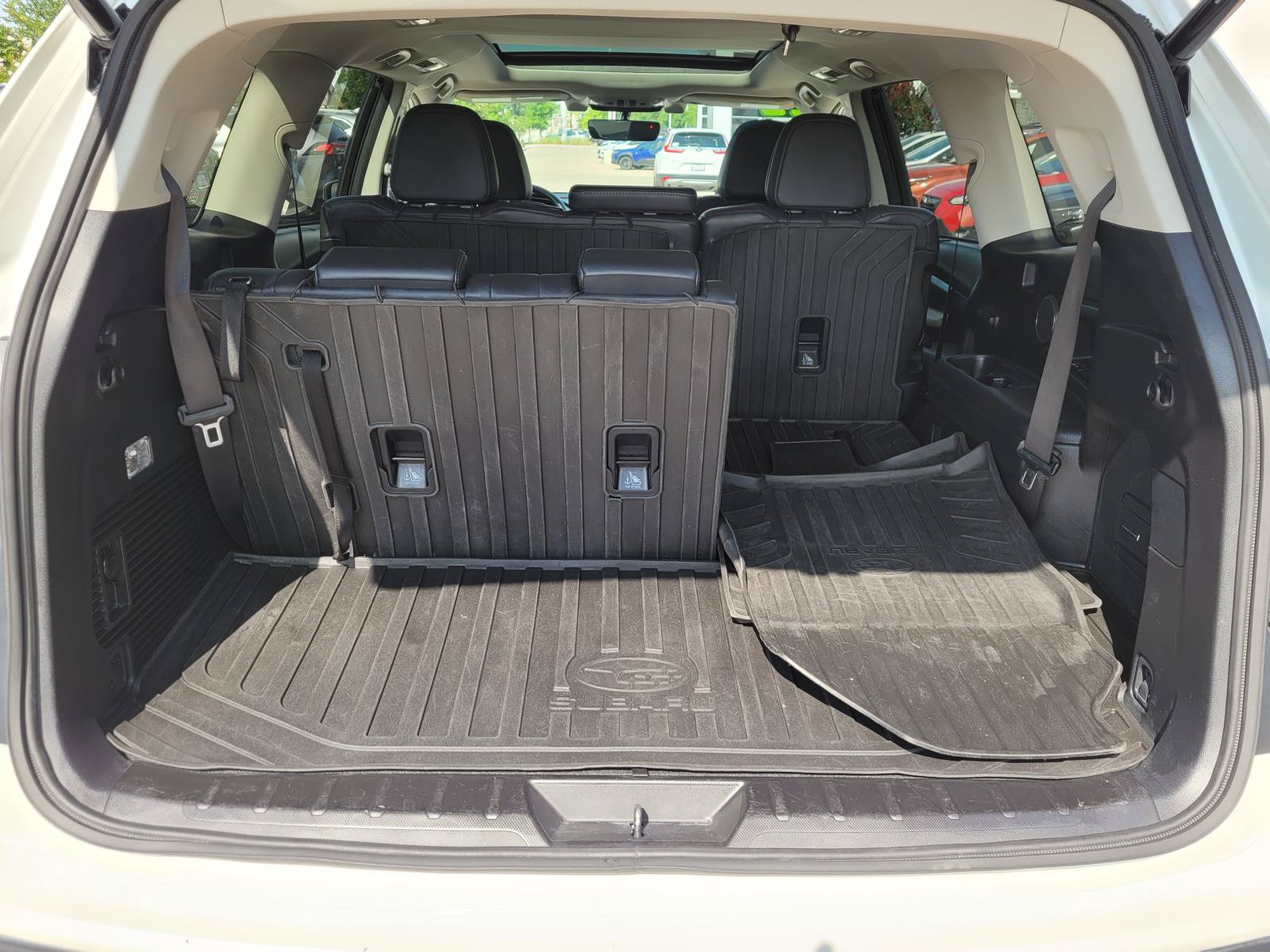 Used 2022 Subaru Ascent Limited w/ Technology Package AWD/4WD image 19
