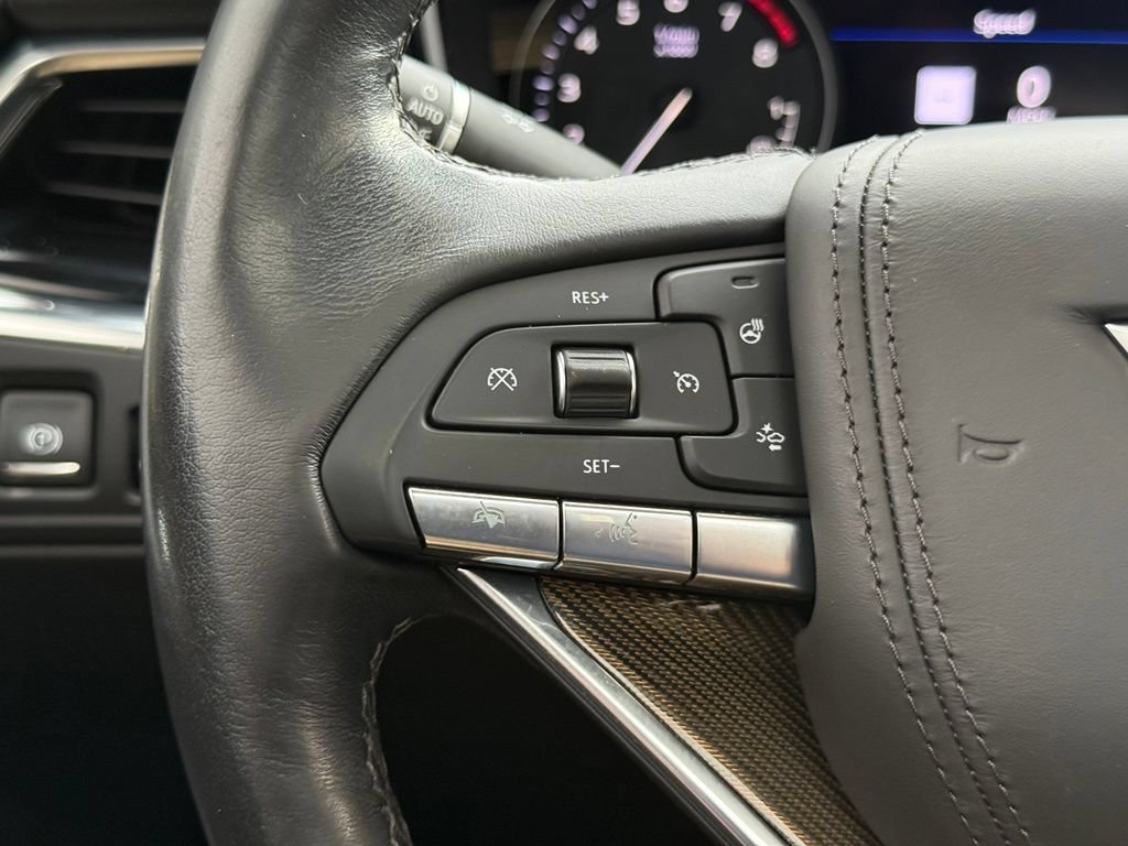 Used 2021 Cadillac XT6 Premium Luxury w/ Platinum Package AWD/4WD image 29