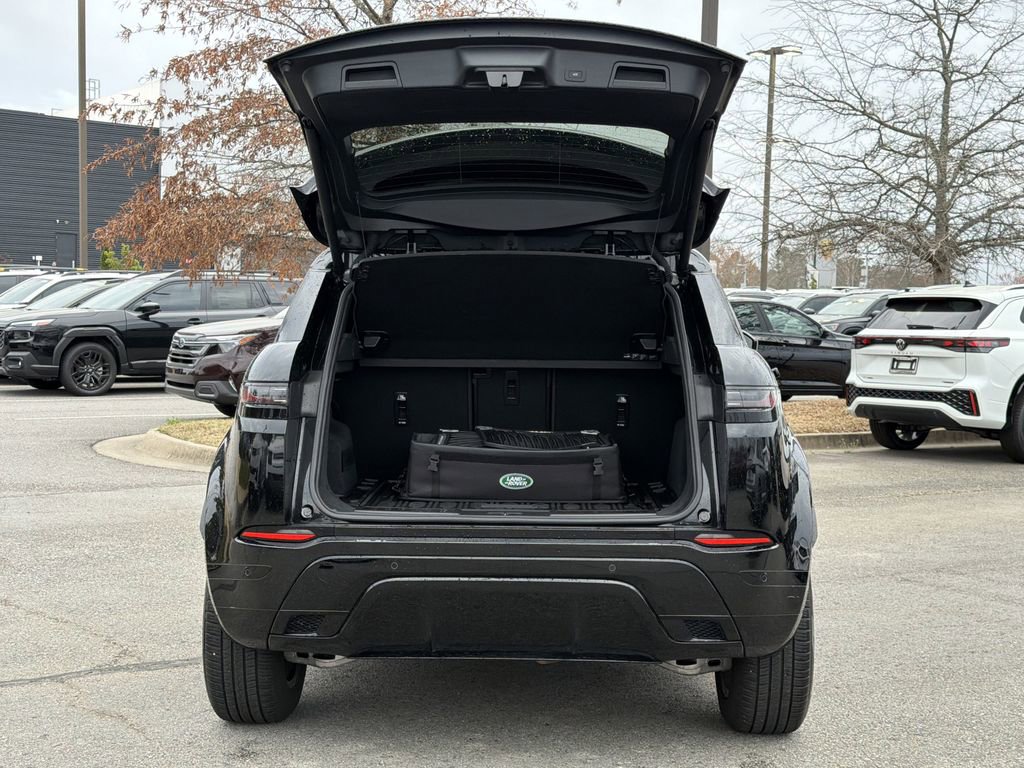 Used 2024 Land Rover Range Rover Evoque Dynamic SE image 12