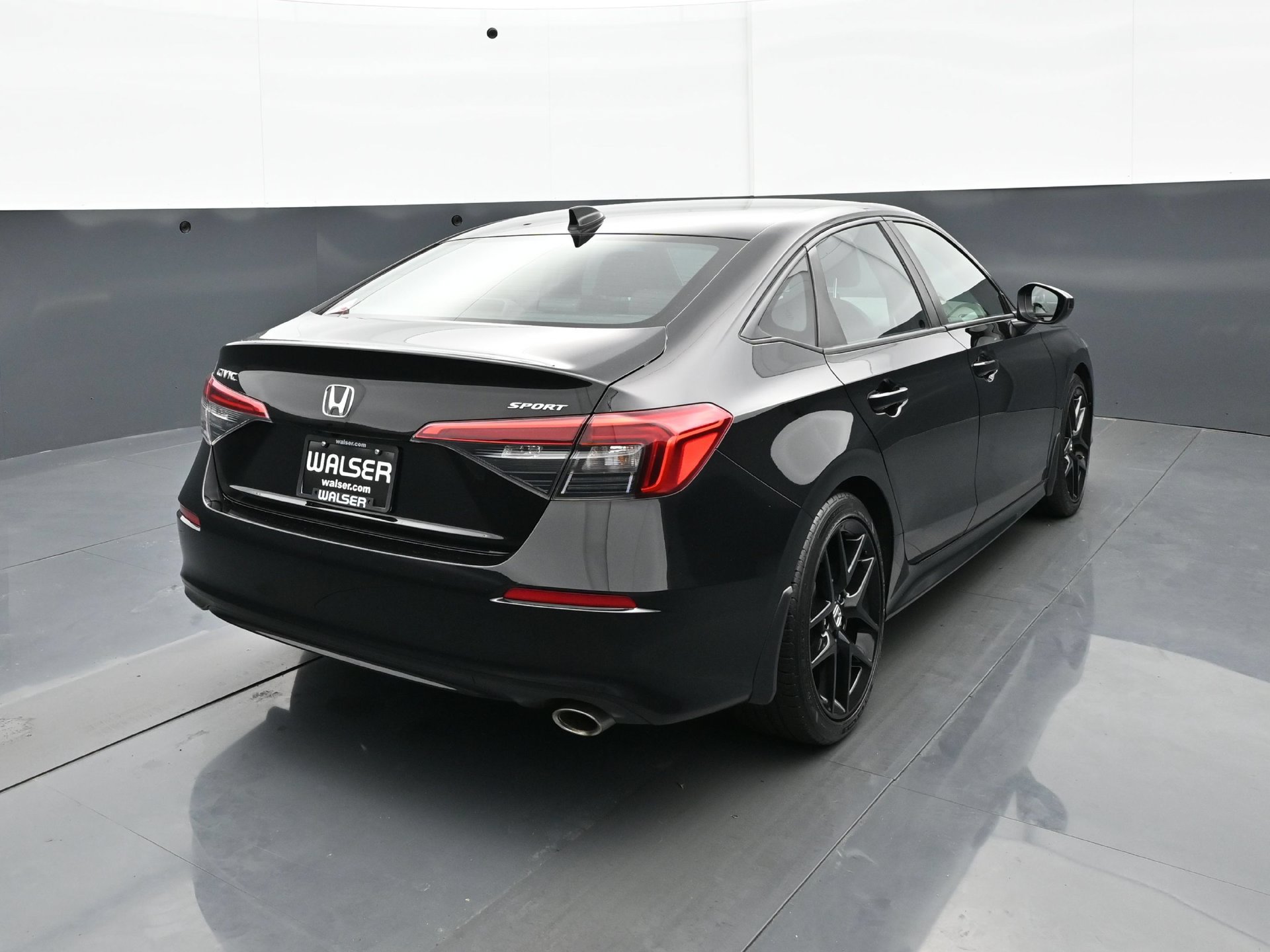 Used 2024 Honda Civic Sport image 6