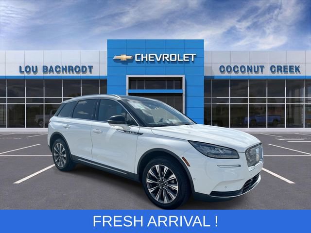 Used 2022 Lincoln Corsair Reserve w/ Equipment Group 201A image 2