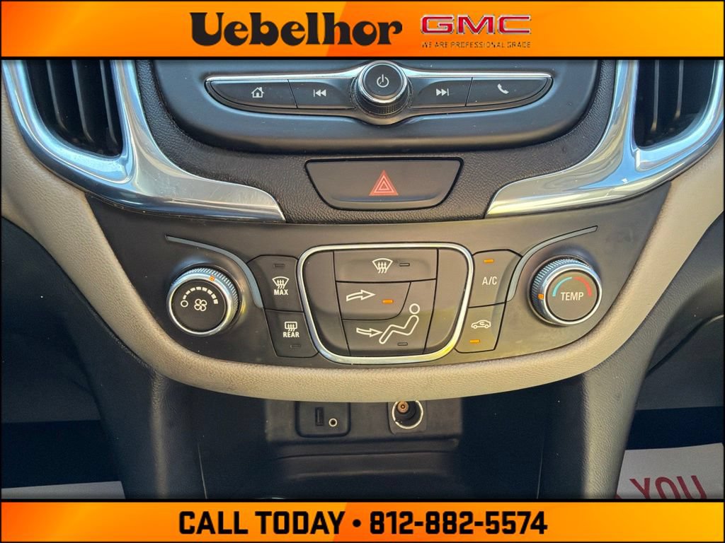Used 2018 Chevrolet Equinox LT FWD image 24