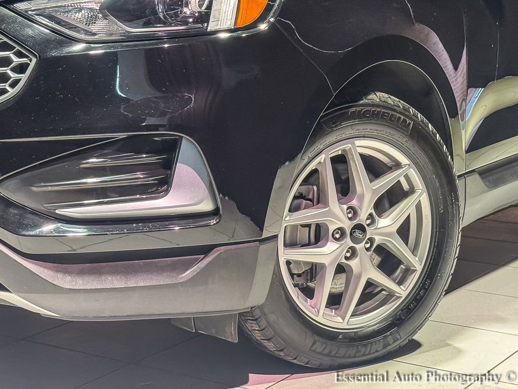 Used 2024 Ford Edge SEL image 5