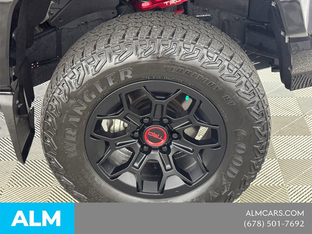 Used 2024 Toyota Tacoma TRD Pro AWD/4WD image 16
