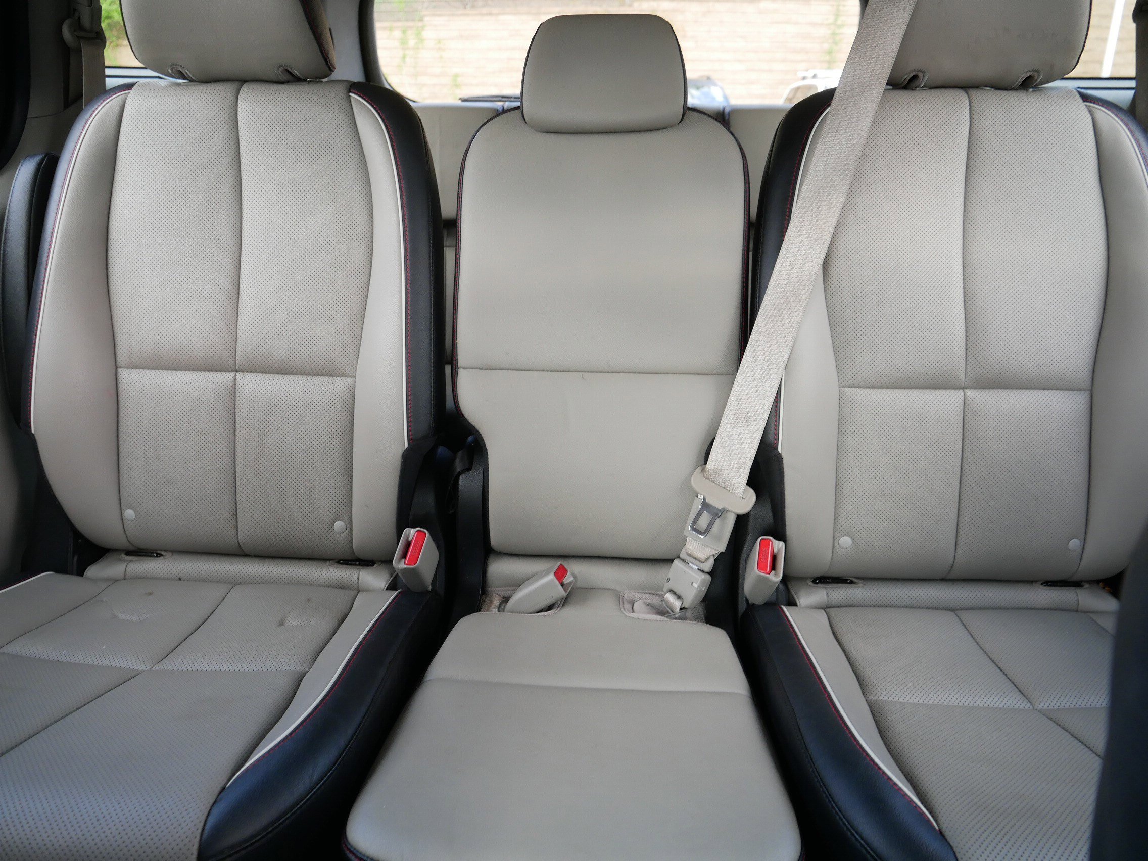 Certified 2019 Kia Sedona EX FWD image 13
