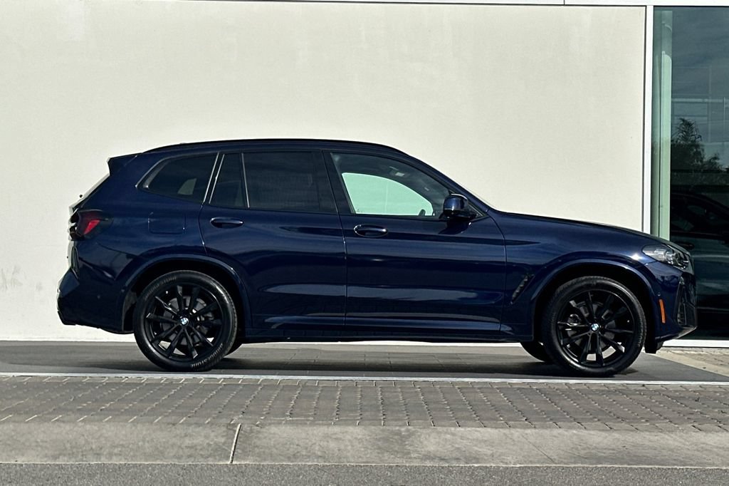 Used 2023 BMW X3 xDrive30i w/ M Sport Package AWD/4WD image 2