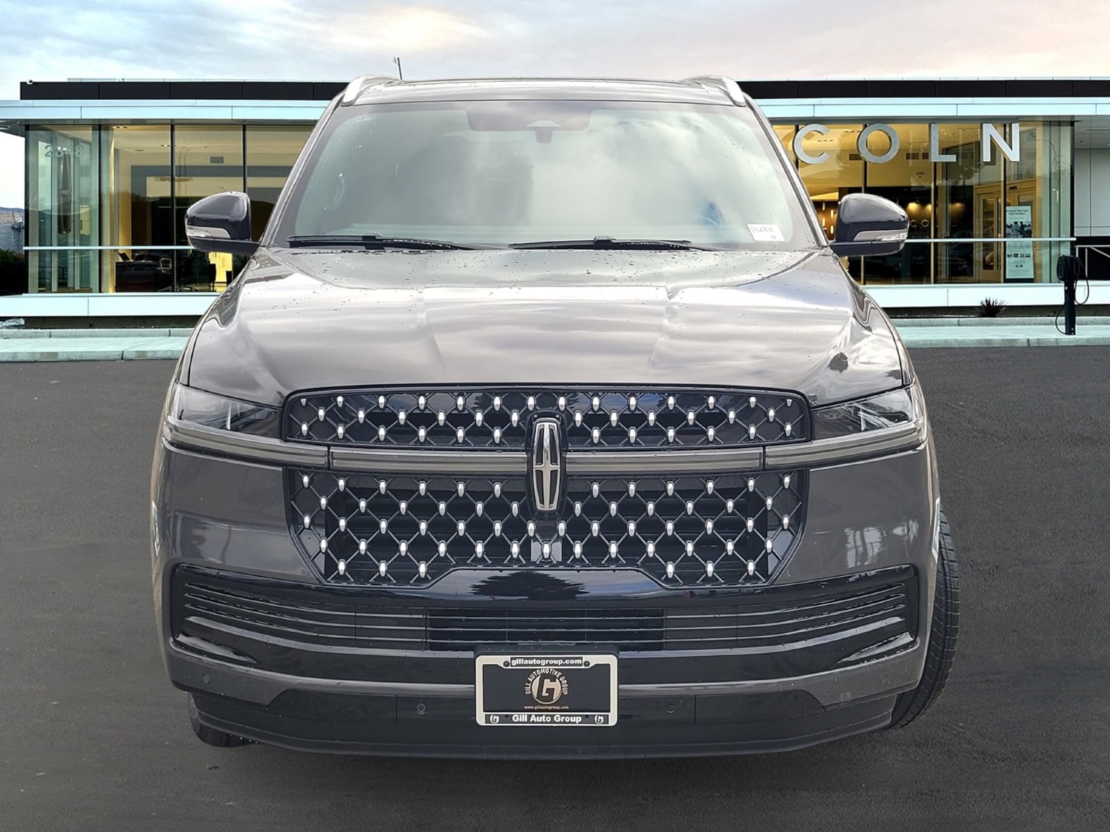 New 2025 Lincoln Navigator Black Label image 2