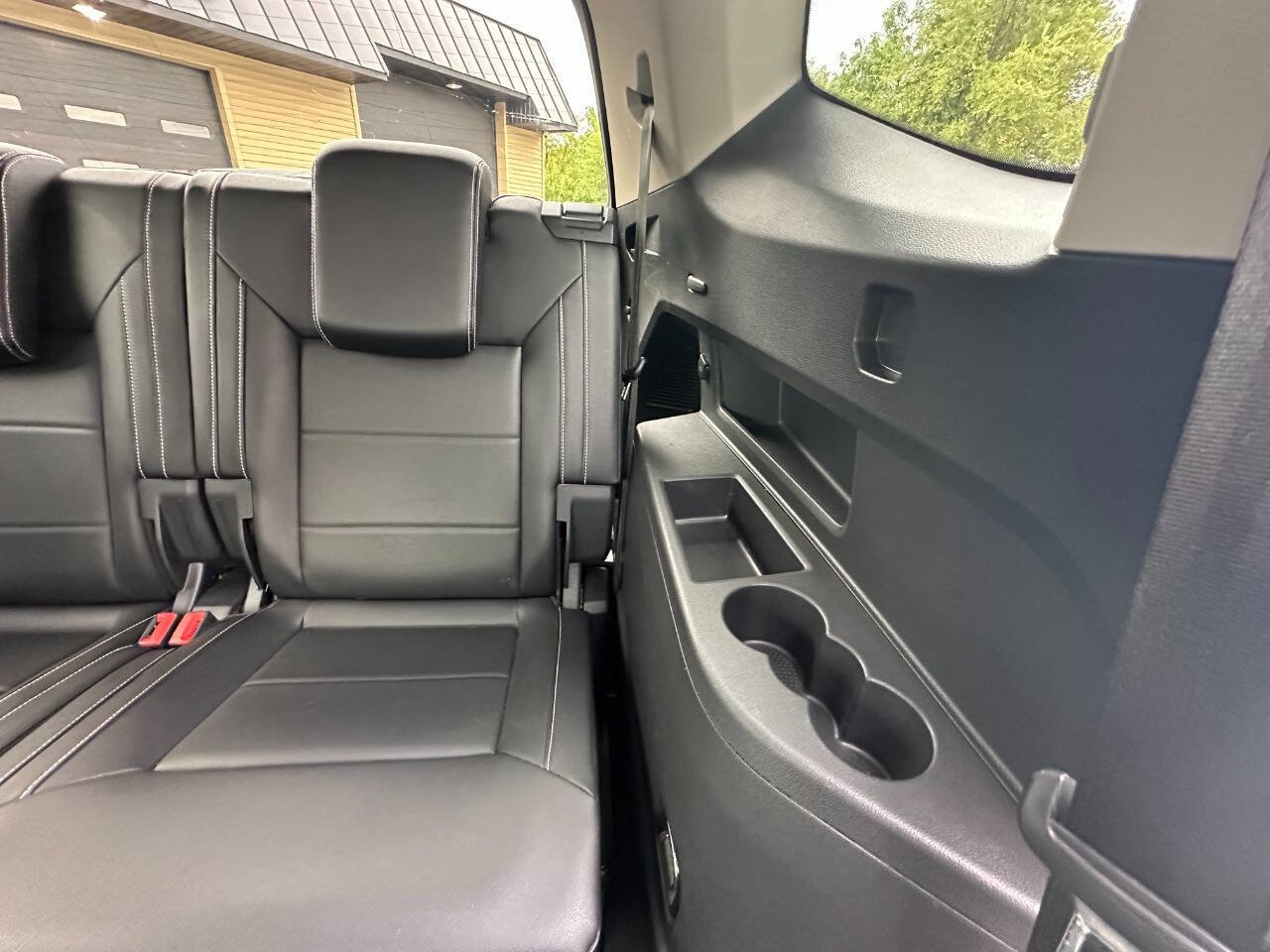 Used 2021 Volkswagen Atlas SE image 34