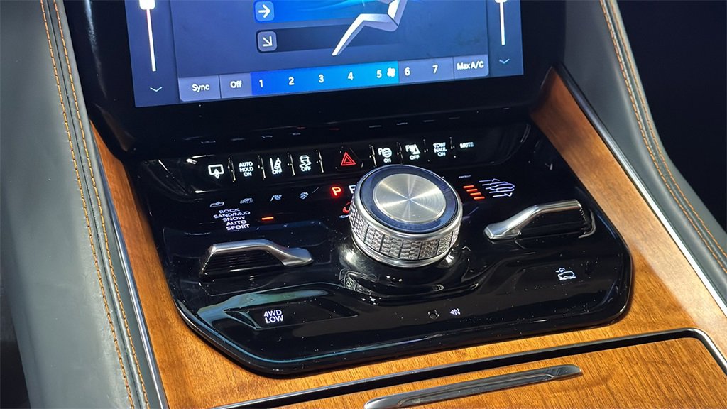 Used 2022 Jeep Grand Wagoneer Series II image 24