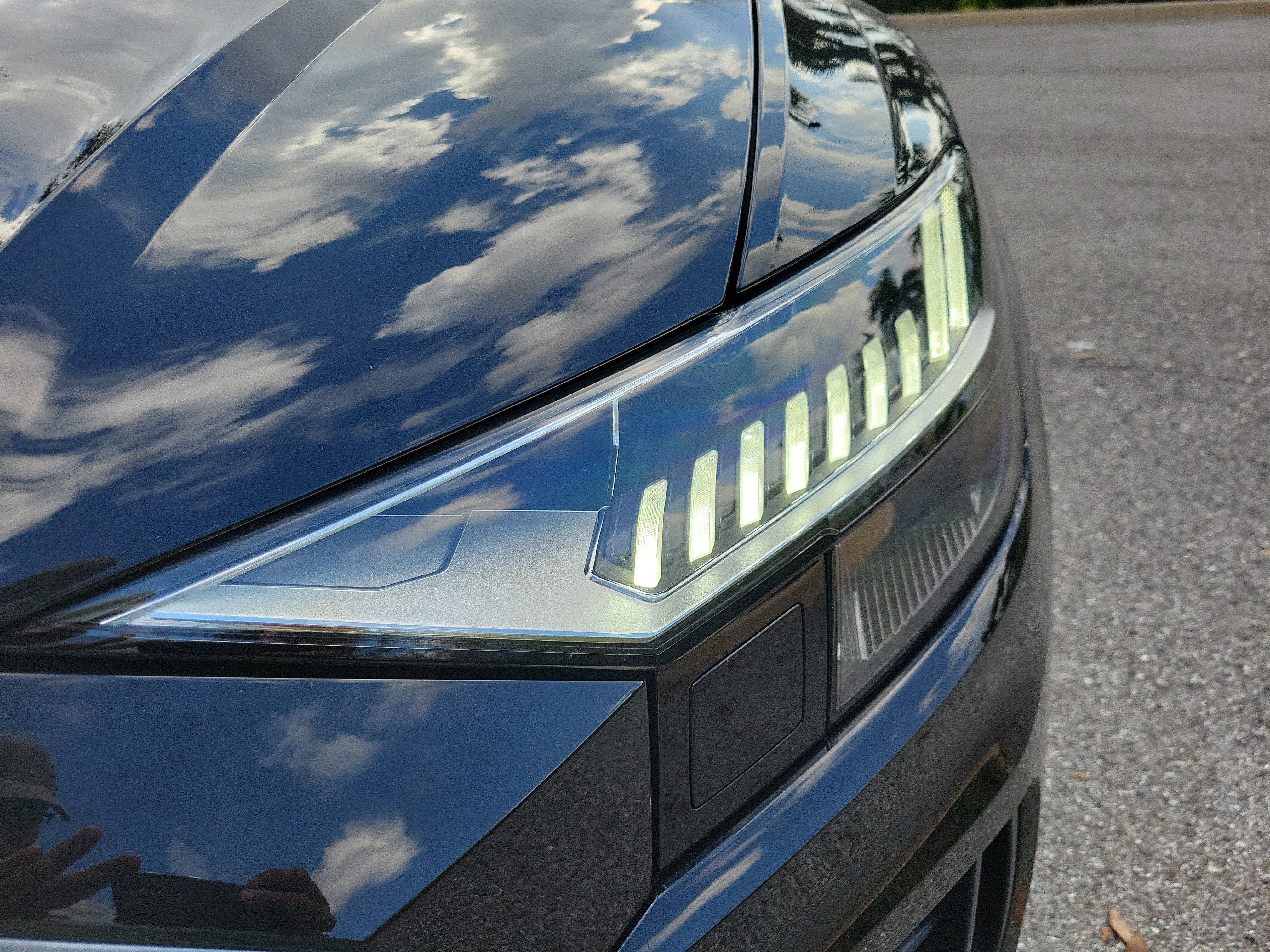 Used 2021 Audi Q8 Prestige image 9