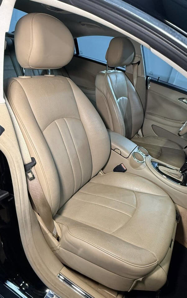 Used 2006 Mercedes-Benz CLS 500 image 7
