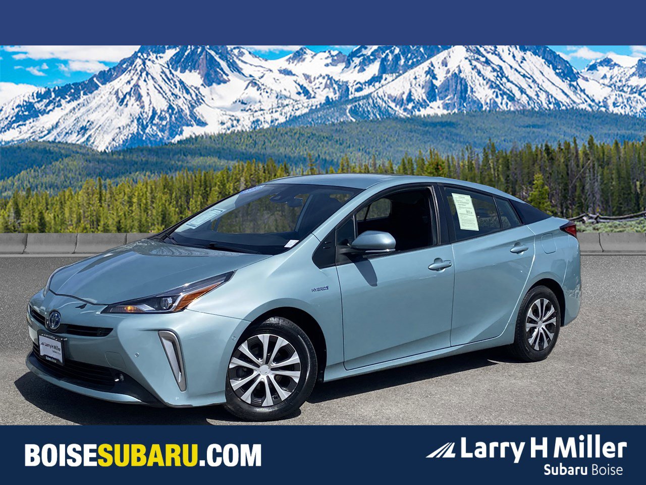 Used 2022 Toyota Prius LE AWD/4WD image 1