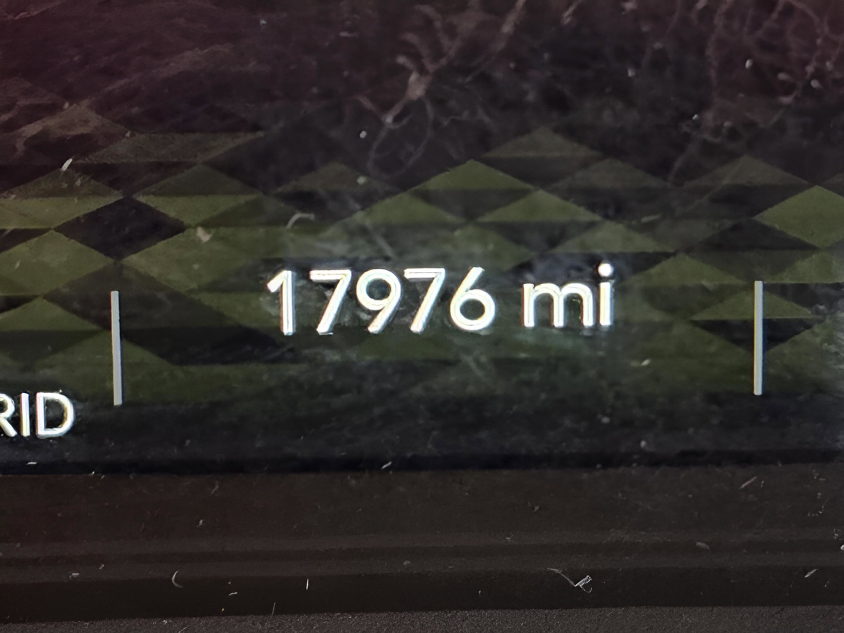 Used 2023 Jeep Wrangler Sahara w/ Cold Weather Group image 24