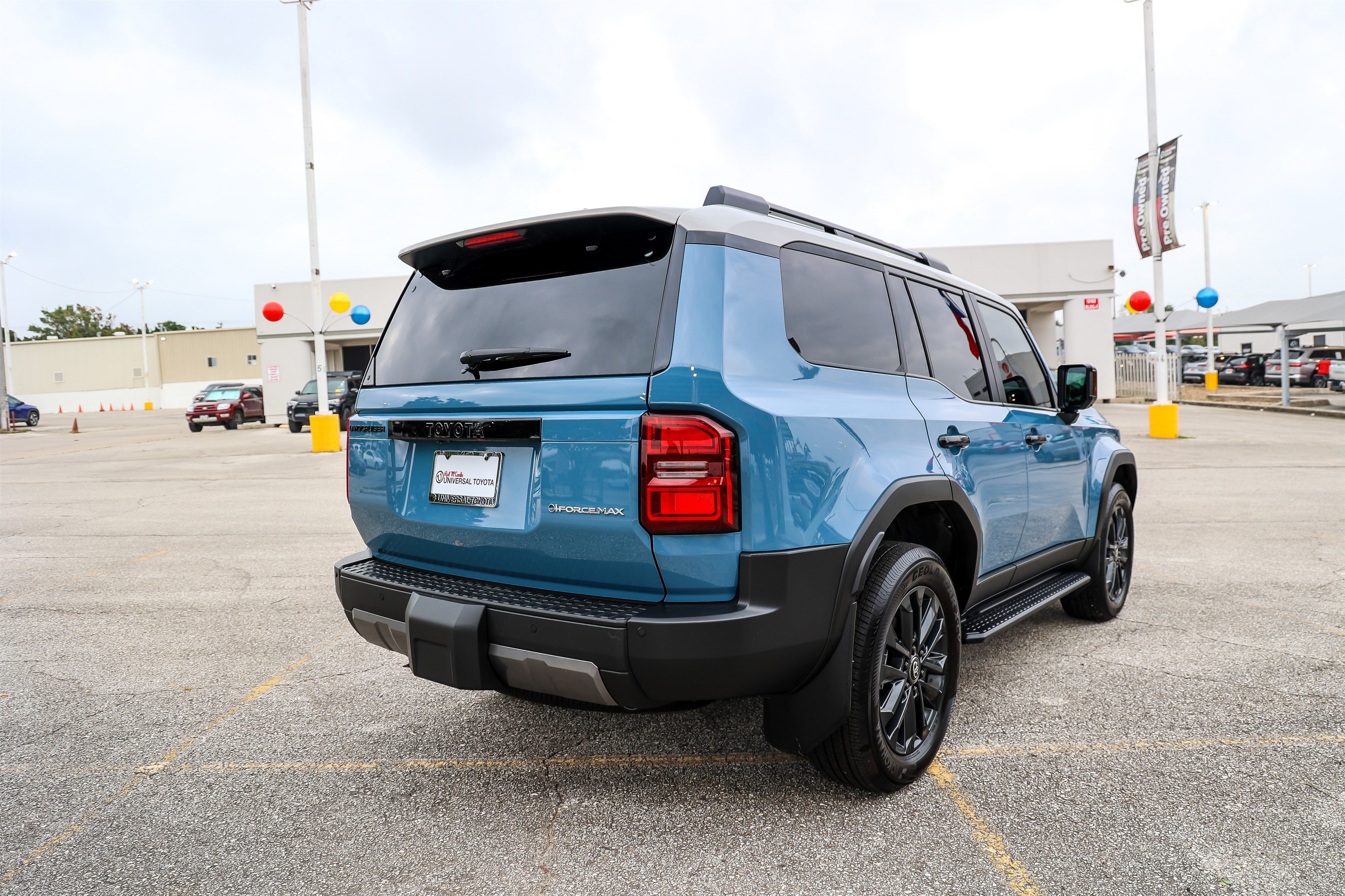 Used 2025 Toyota Land Cruiser w/ Premium Package AWD/4WD image 8