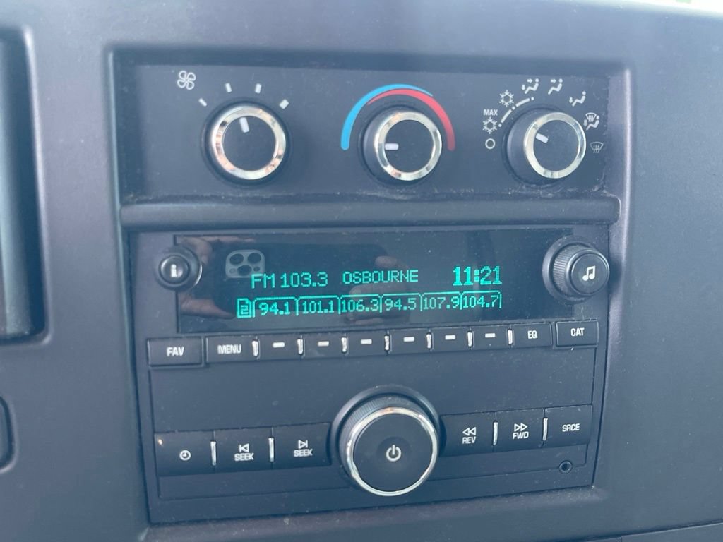 Used 2021 Chevrolet Express 3500 w/ Power Convenience Package RWD image 14