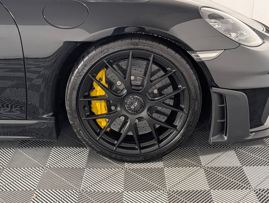 Certified 2024 Porsche 718 Boxster Spyder RS RWD image 12