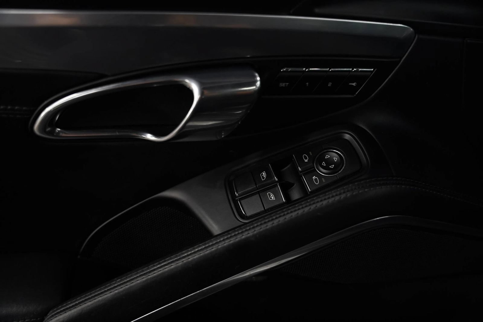 Used 2016 Porsche Cayman RWD image 39