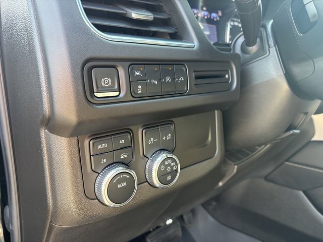 Used 2021 GMC Yukon SLT image 11