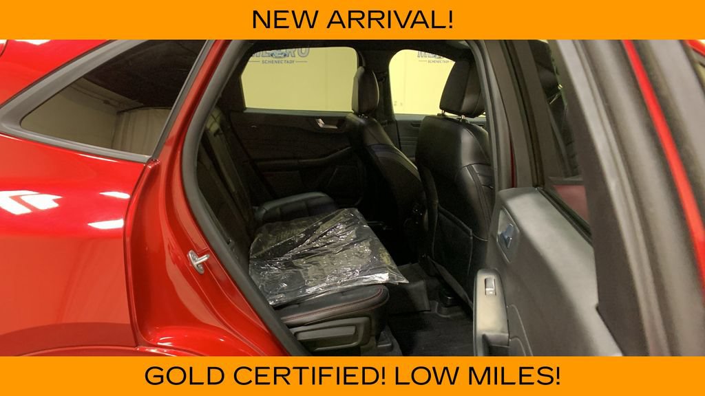 Used 2024 Ford Escape ST-Line w/ Tech Pack #1 AWD/4WD image 14