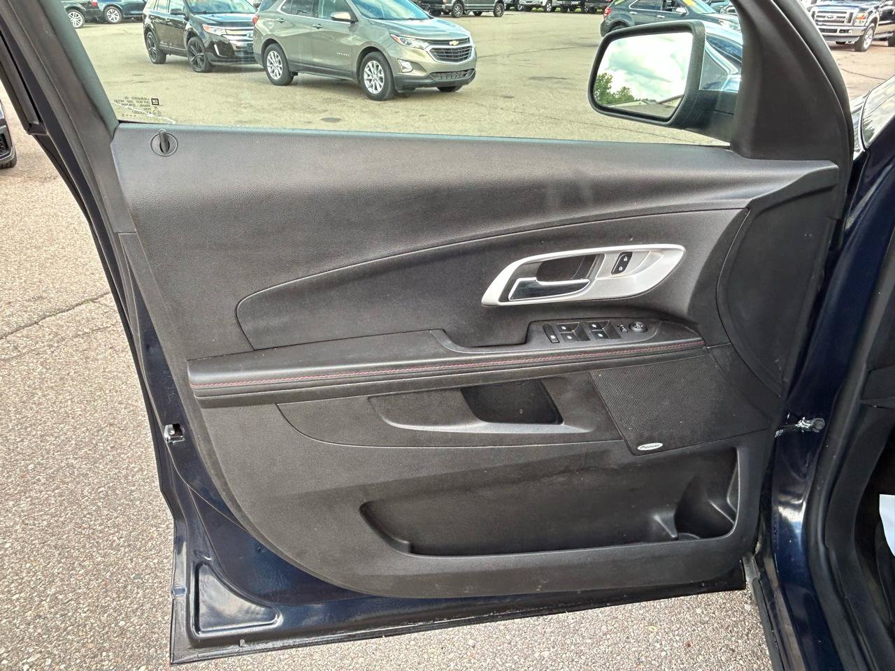 Used 2015 Chevrolet Equinox LTZ AWD/4WD image 14