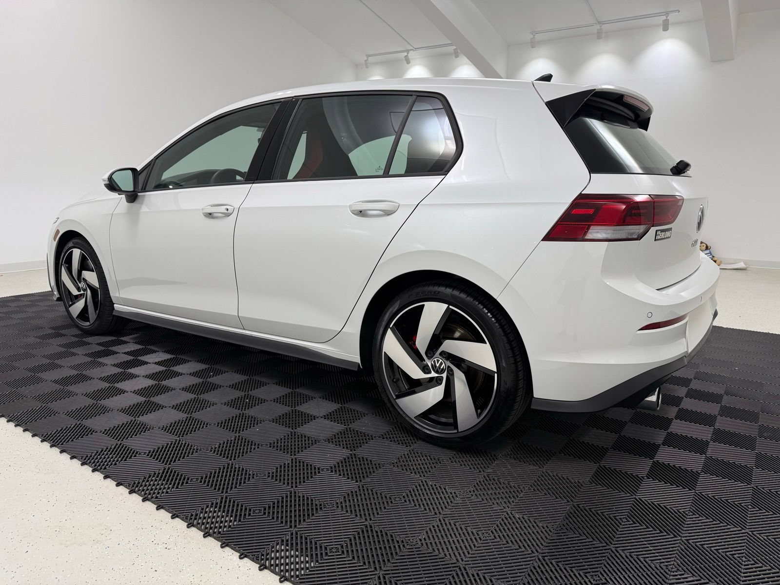 Used 2025 Volkswagen GTI 2.0T FWD image 5