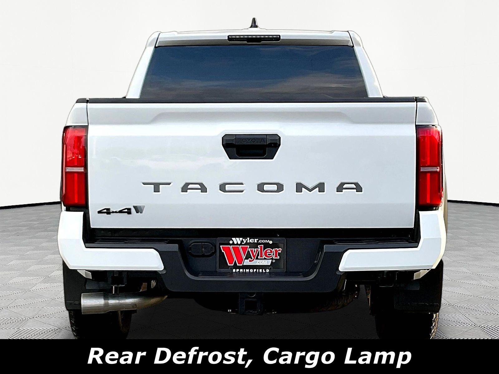 Used 2026 Toyota Tacoma TRD Off-Road AWD/4WD image 5