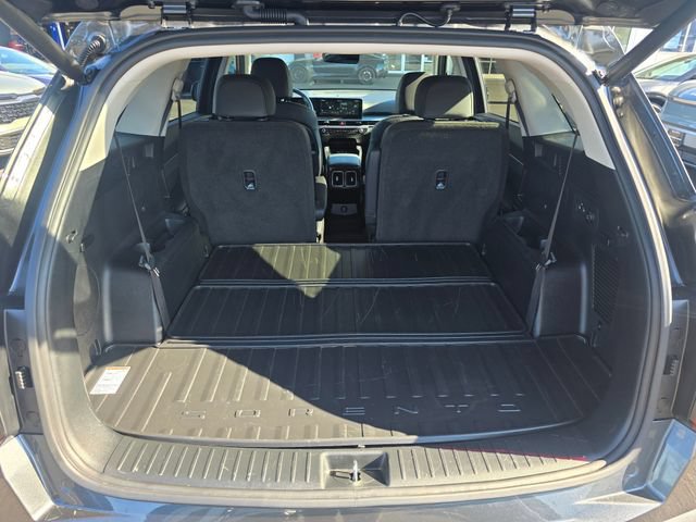 Certified 2025 Kia Sorento EX AWD/4WD image 15