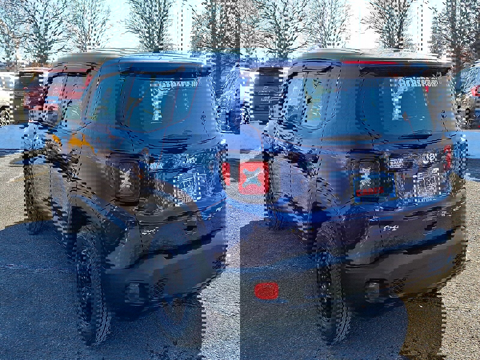 Used 2021 Jeep Renegade Sport image 4